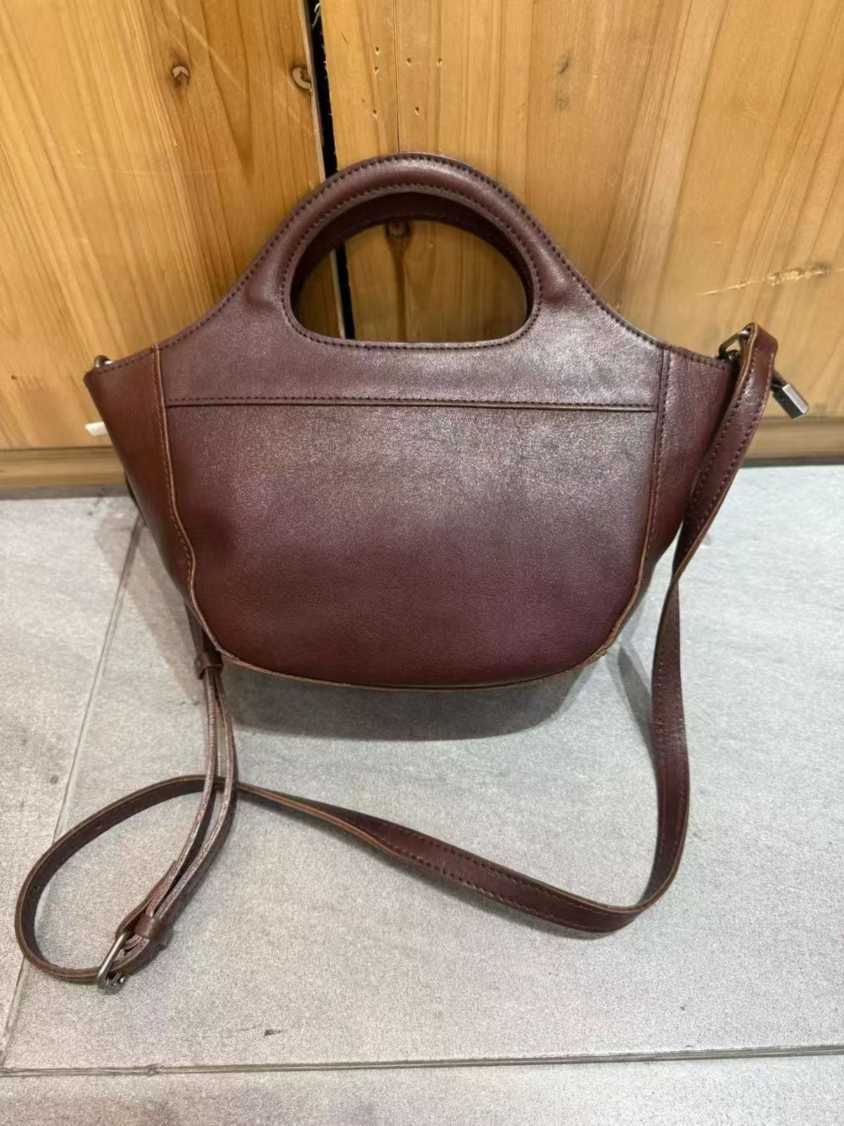 Veroak 6221 real product reference photograph