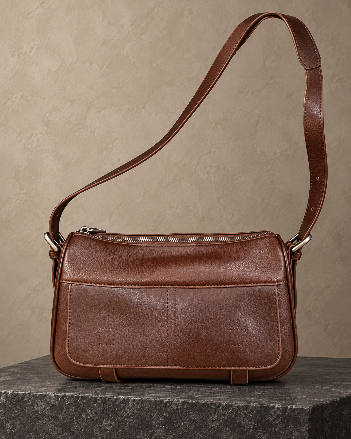 Veroak 2202 Brown top-grain cowhide leather bag — AI studio presentation