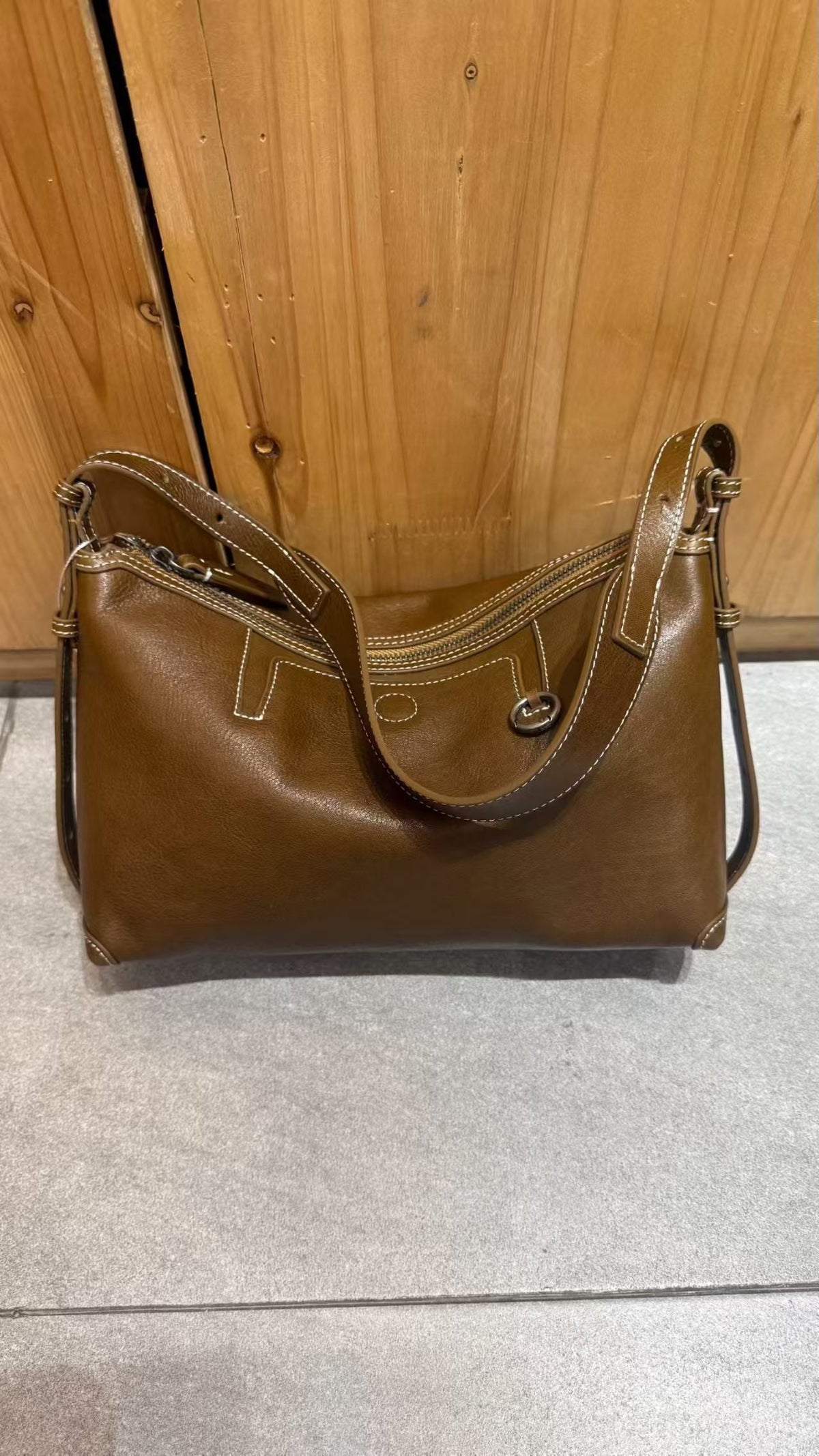 Veroak 2208 real product reference photograph