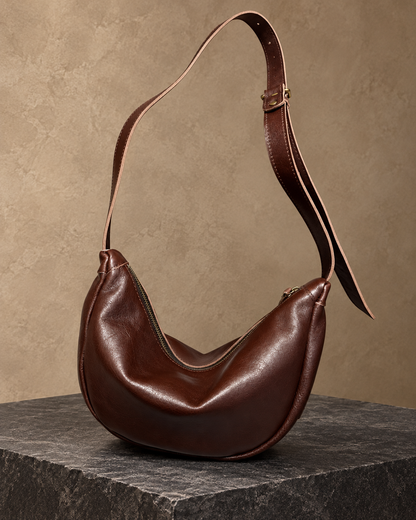 Veroak 3018 Brown top-grain cowhide leather bag — AI studio presentation