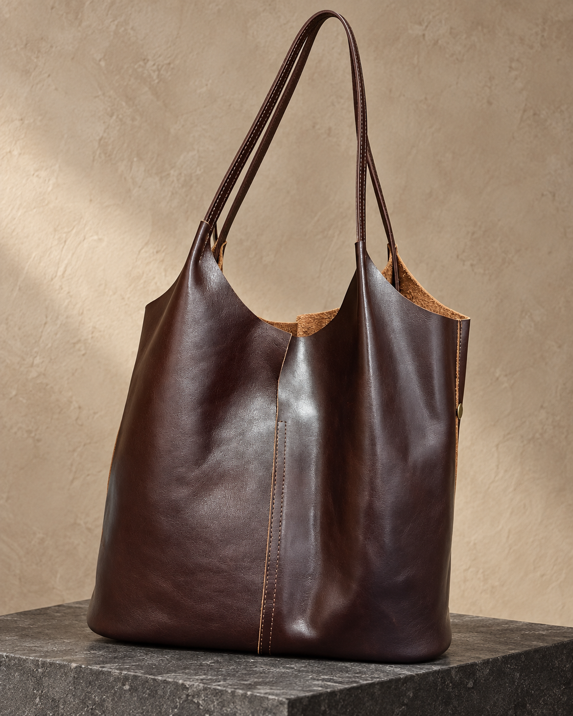 Veroak 3061 Brown top-grain cowhide leather bag — AI studio presentation