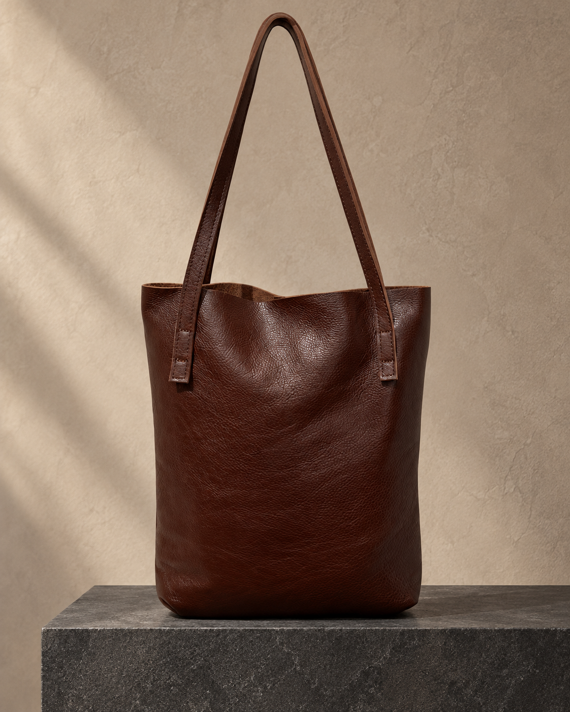 Veroak 3077 Brown top-grain cowhide leather bag — AI studio presentation