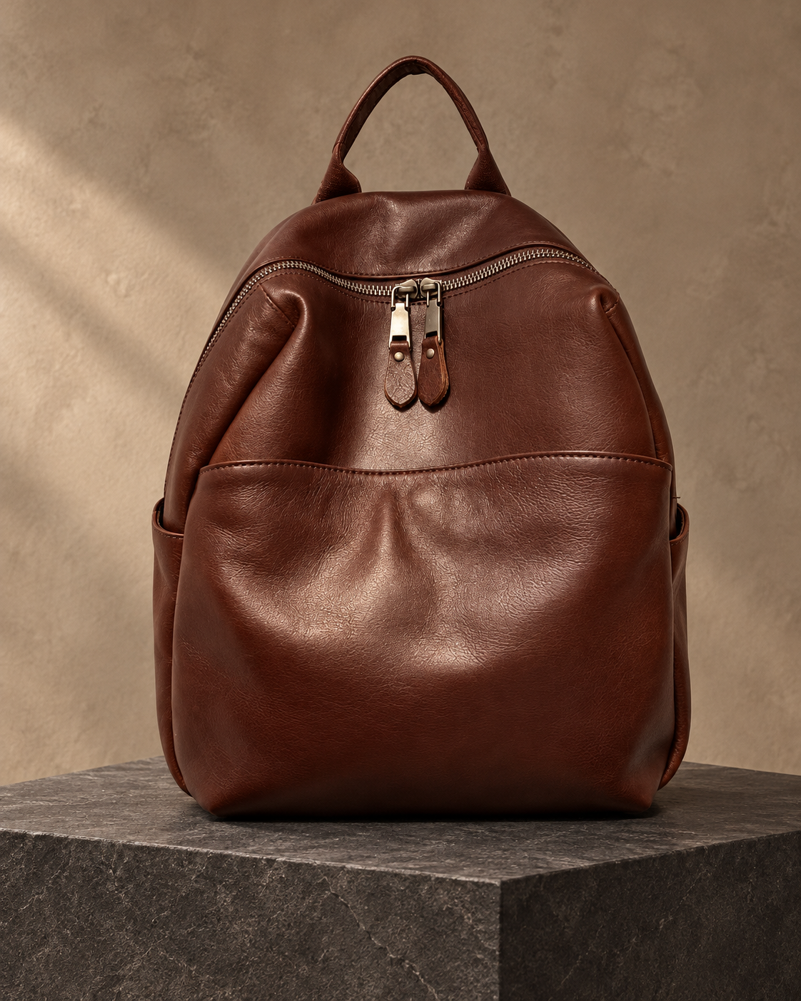 Veroak 5063 Brown top-grain cowhide leather bag — AI studio presentation