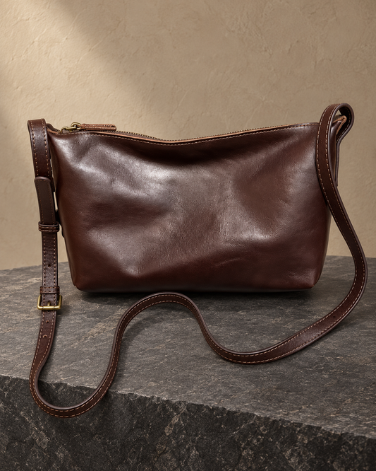 Veroak 9019 Brown top-grain cowhide leather bag — AI studio presentation
