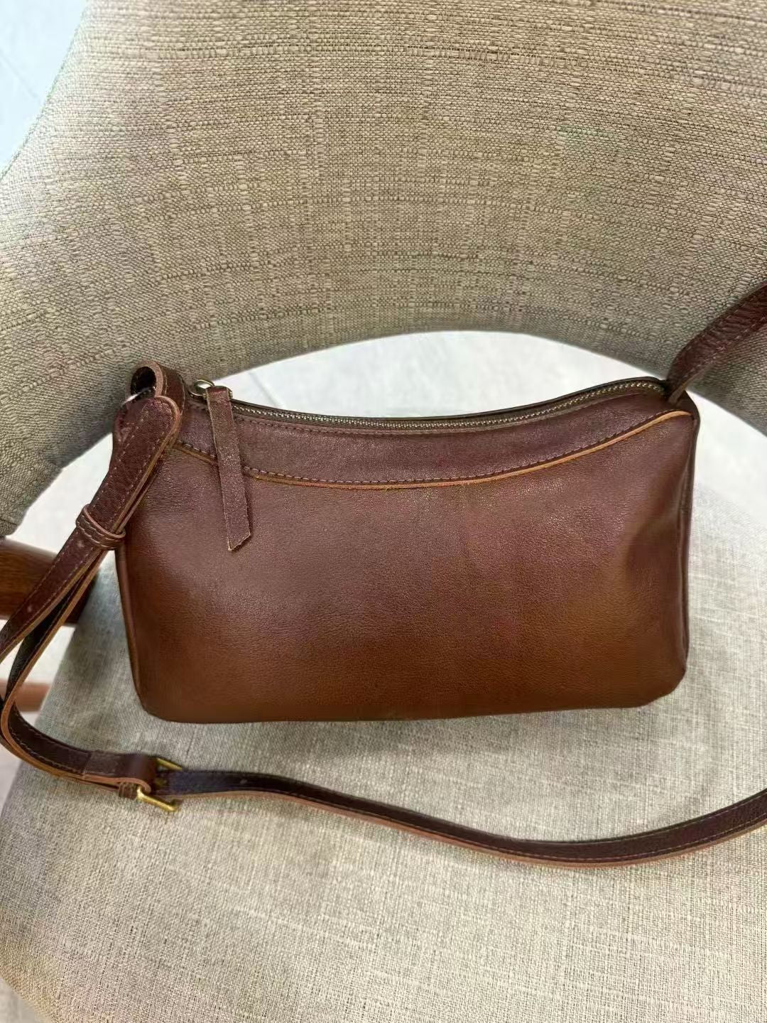 Veroak 9038 real product reference photograph