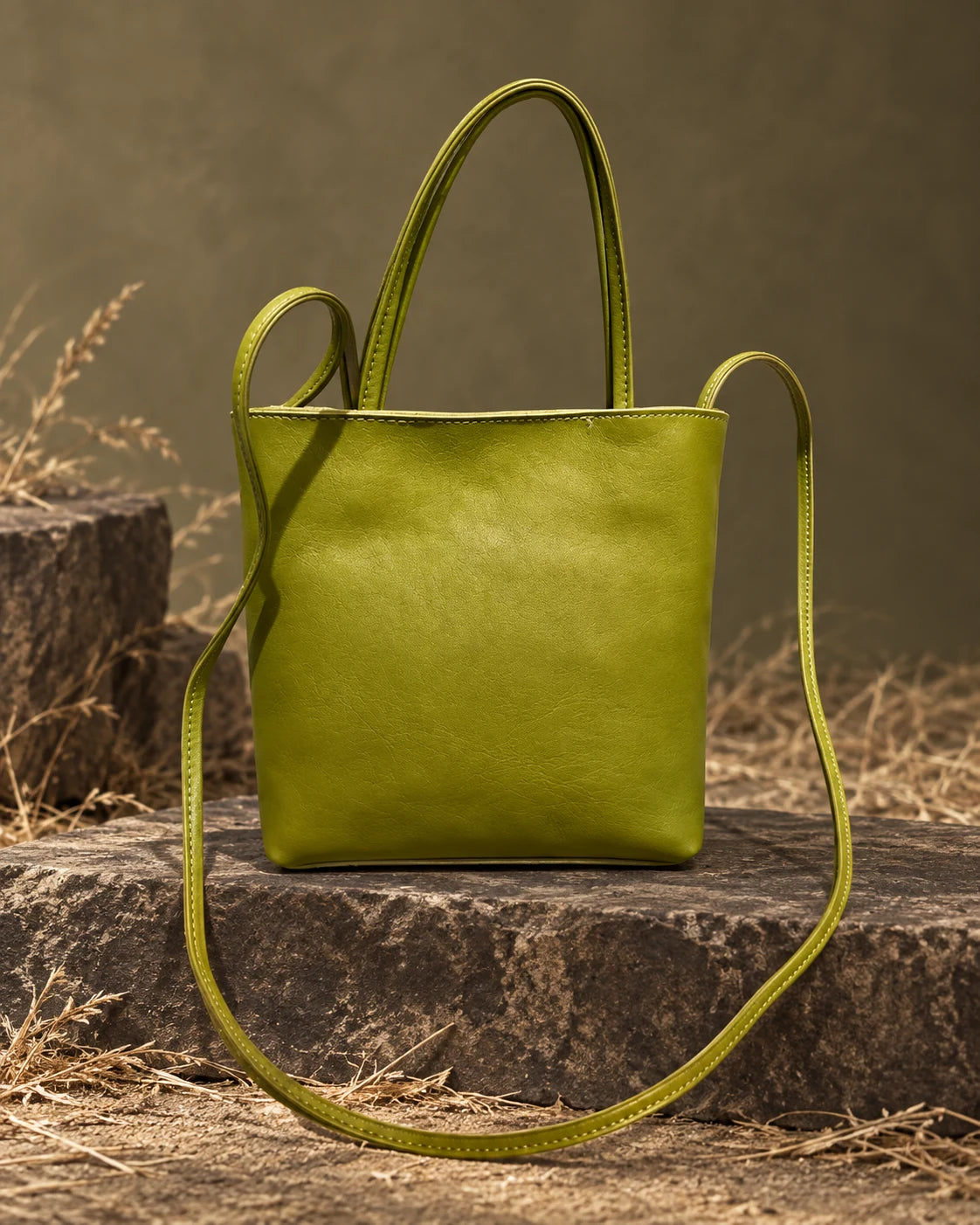 Crossbody bag -9043 in Green, AI-styled studio presentation